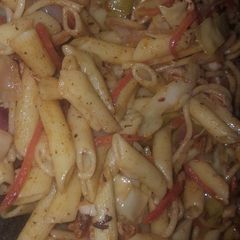 A picture of (Chicken Pasta 🍝).