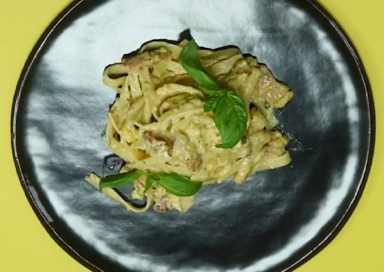 Fetuccini Con Salsa Carbonara