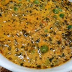 A picture of Methi Matar Malai.
