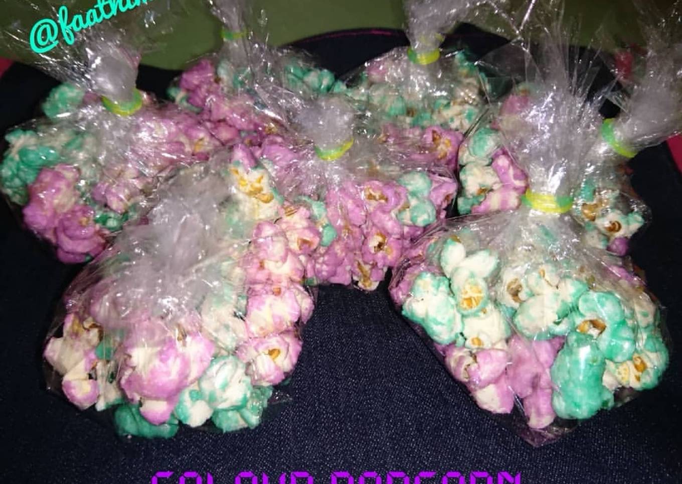 Colour popcorn