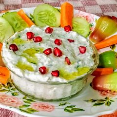 A picture of Tzatziki Dip.