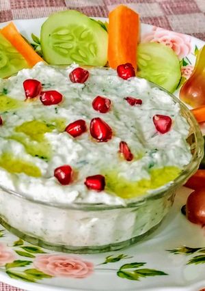 A picture of Tzatziki Dip.