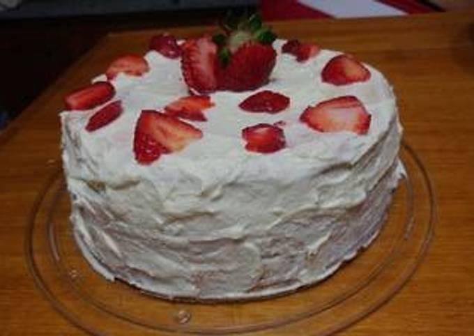 Bizcochuelo Relleno Con Crema Y 🍓 Sin Tacc Receta De Silviaaa Cookpad