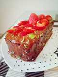 Torta tipo Brownie con Fresa y Arequipe