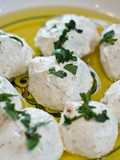 Syrian labneh based on its origins in an easy and quick way