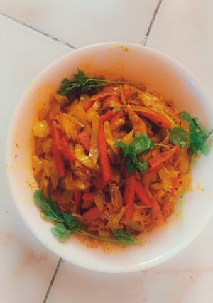 ગાજર અને કોબી નો સંભારો (Gajar Kobi Sambharo Recipe In Gujarati) રેસીપી મુખ્ય ફોટો