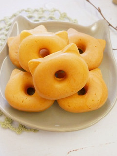 萌萌的「小貓甜甜圈」原味就很好吃♡ 的食譜成品照片