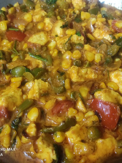 पनीर कॉर्न की सब्जी (paneer corn ki sabzi recipe in Hindi) रेसिपी मुख्य फोटो