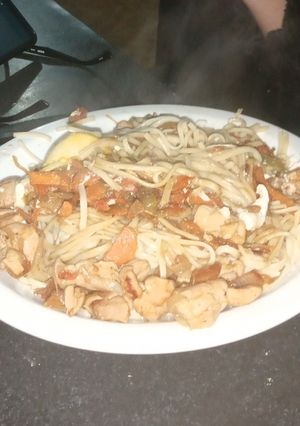 Una foto de Fideos chinos