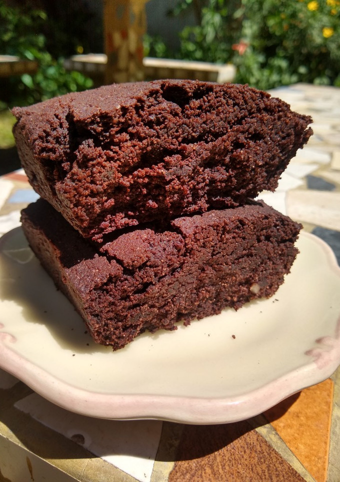 Una foto de Brownies veganos sin tacc
