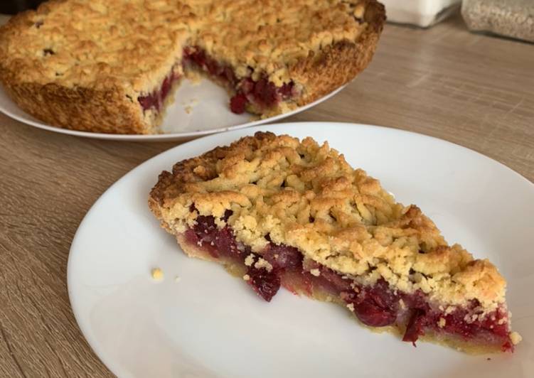 Meggyes pite