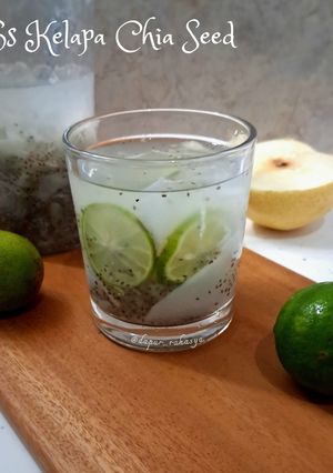 Foto resep Es Kelapa Chia Seed