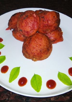 A picture of Beetroot stuffed Appe.
