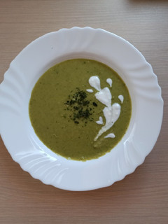 Zöldborsó krémleves recept fotója