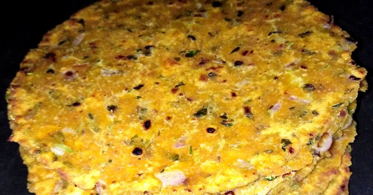 Missi Roti (Desi Food) Recipe by Haya Ali - Cookpad