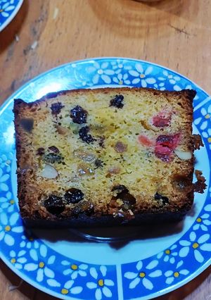 Una foto de Budín inglés 🫖 Budín tradicional que salió sin decoración 🤭 Tea time ⏳ ¿por qué no "mate time"? 😅😋