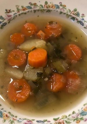 Una foto de Sopa de verduras portuguesa