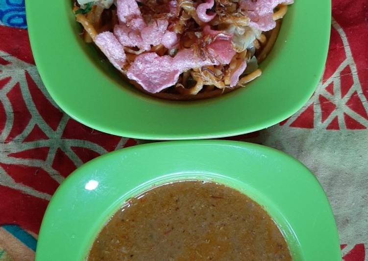 7 Resep: Mie goreng Pecal yang Bikin Ngiler