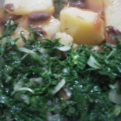 A picture of Mix waru with greens.