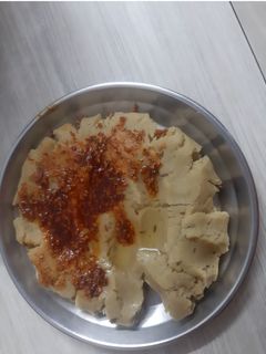 જુવાર નું ખીચું (Jowar Khichu Recipe In Gujarati) રેસીપી મુખ્ય ફોટો