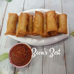 A picture of Paneer and Vegetable Spring Rolls.