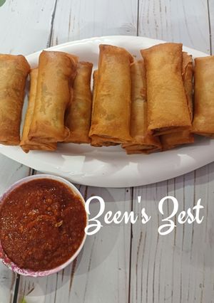 A picture of Paneer and Vegetable Spring Rolls.
