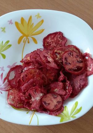 عکسی از دستور گوجه فرنگی خشک