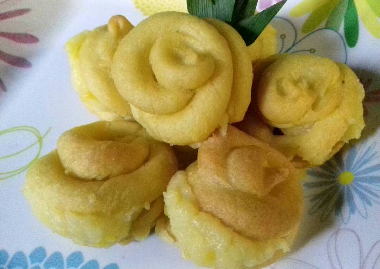 Proses Membuat Kue Sus Vla Jagung Anti Gagal