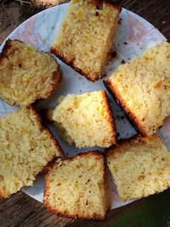 A picture of Orange Cake.
