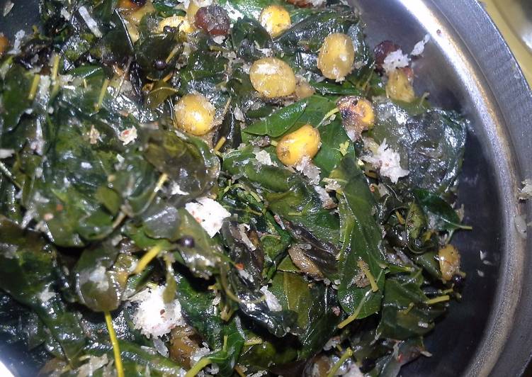 Murungai keerai (Drumstick Spinach) Curry- Tamilnadu Special