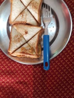 आलू के सैंडविच(aloo ke sandwich recipe in hindi) रेसिपी मुख्य फोटो