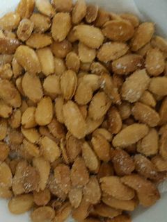 Una foto de Almendras fritas