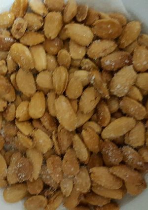 Una foto de Almendras fritas