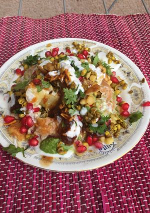 A picture of Sprouts Rajkachori.