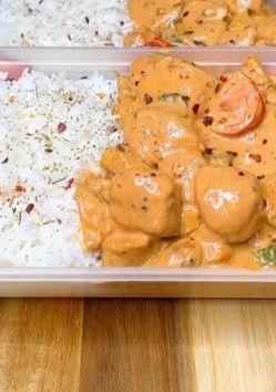 A picture of Creamy Tuscan Chicken.