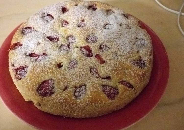 TORTA SEMPLICE ALLE FRAGOLE🍓🍓