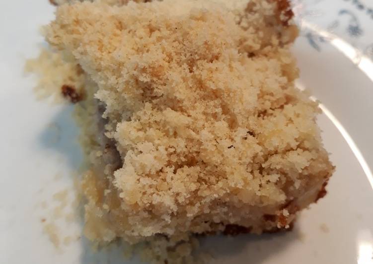 Cuca De Banana Com Leite Condensado E Farofa