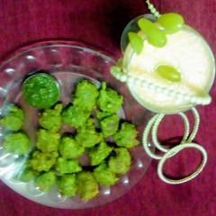 A picture of Greeny dumplings.