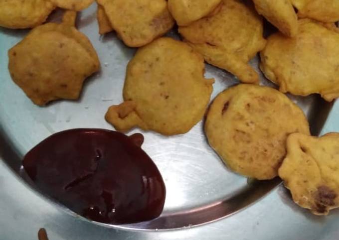 Easiest Way to Prepare Homemade Aloo pyaz pakoda