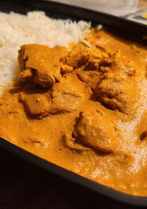A picture of Chicken Tikka Masala.