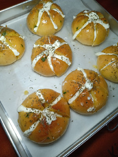 Foto resep 58. Korean Garlic Cheese Bread