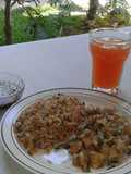 Arroz frito y pollo teriyaki