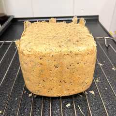 Foto principal de Pan de Hierbas aromáticas con la Panificadora