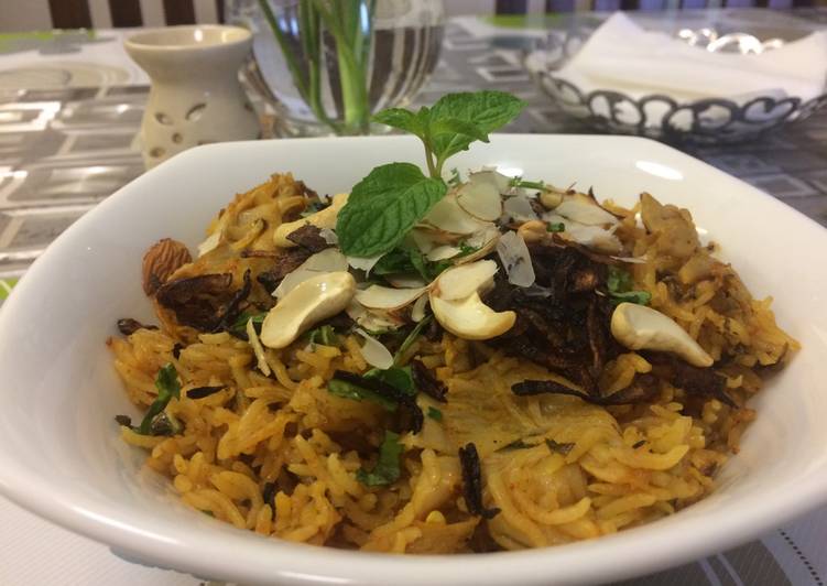 Simple Way to Make Favorite Oyster Mushroom Biriyani