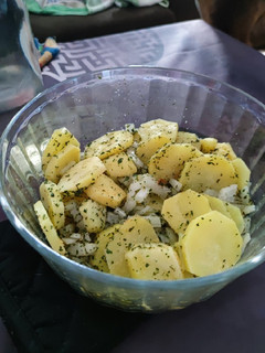 Una foto de Patatas panaderas al microondas