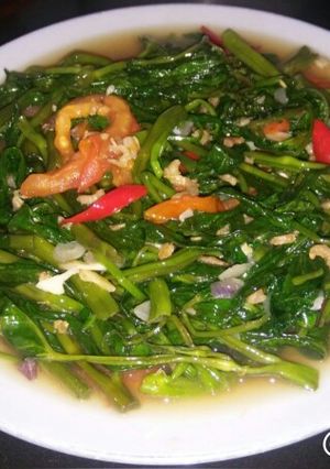 Foto resep Cah Kangkung Ebi Saos Tiram