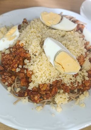 Una foto de Espaguetis Integrales con Sofrito Especial