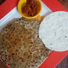 A picture of Moong paratha.