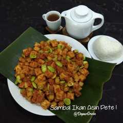 รูปของ Sambal Ikan Asin Pete