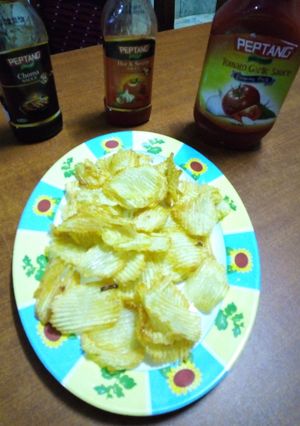 A picture of Crunchy potato crisps #festivecontest kakamega #authormarathon.